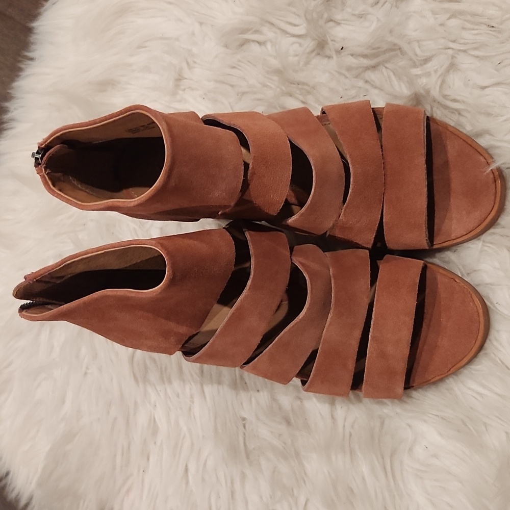FryeTash Cut Out Bootie